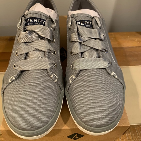 sperry crest vibe canvas sneaker